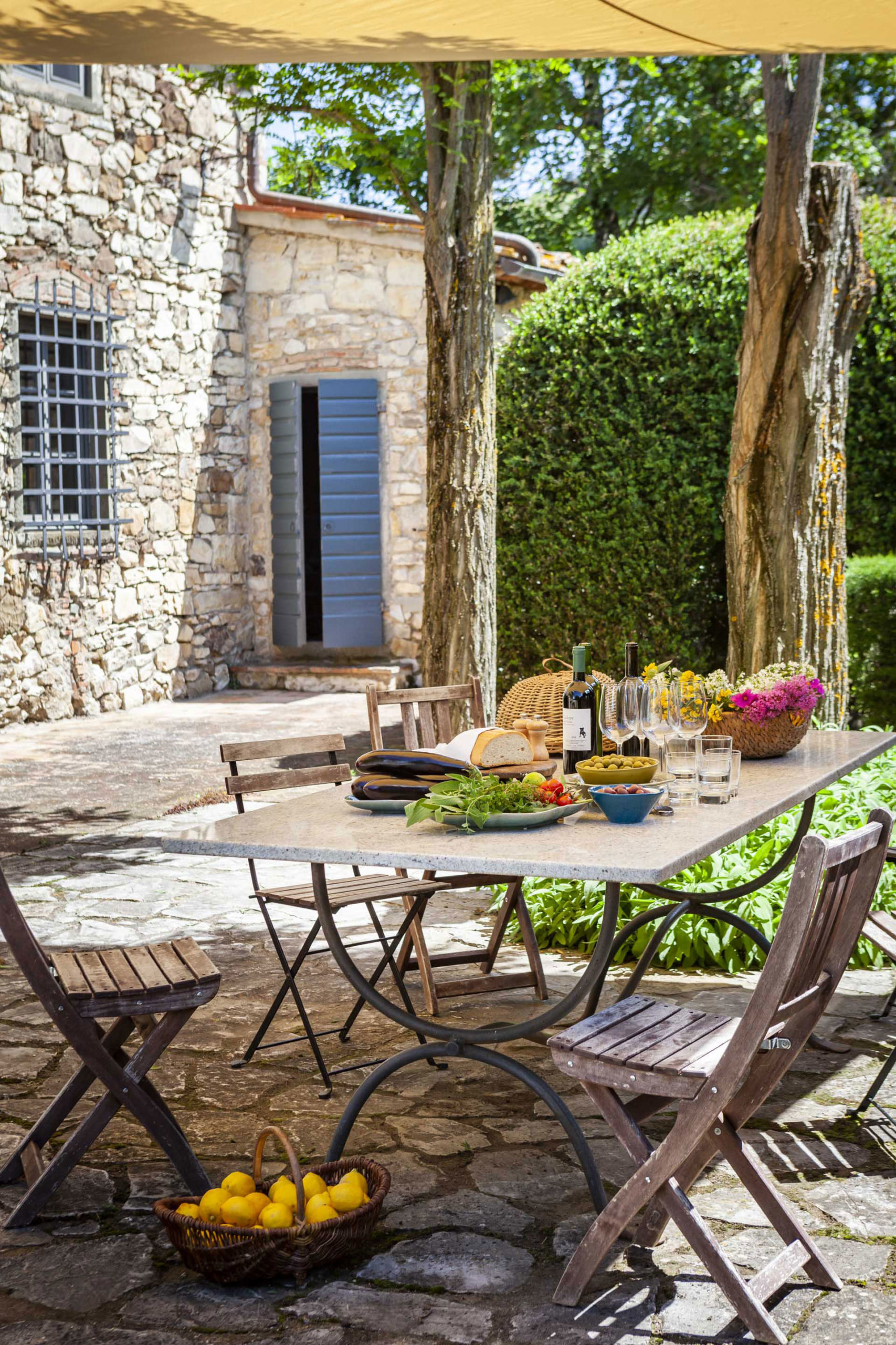 144-outdoor-dining-II - Italian Town and Country